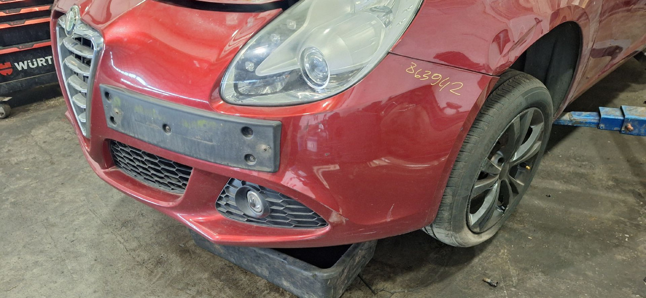 DIJELOVI BRANIK ALFA ROMEO GIULIETTA > 10-16 1.6 0000156096901