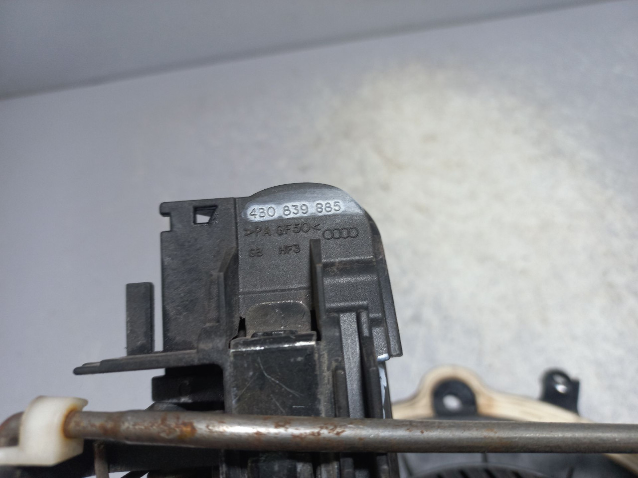 RUCKA VRATA AUDI A4 (B7) > 04-07 4B0839885