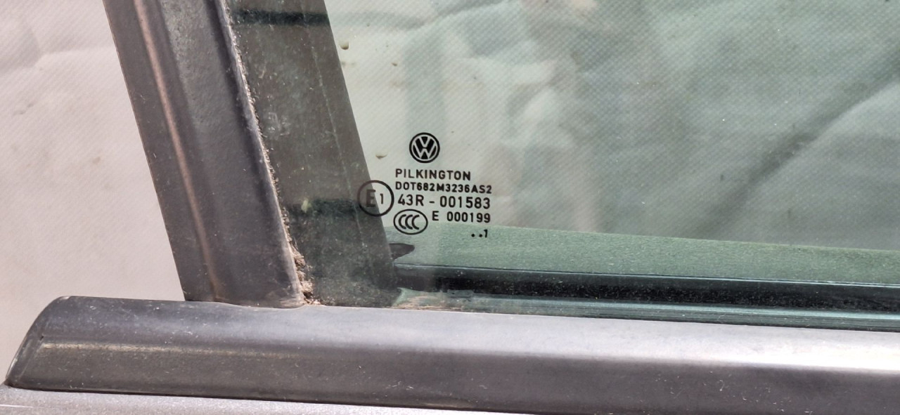 DIJELOVI STAKLO VW POLO > 09-14