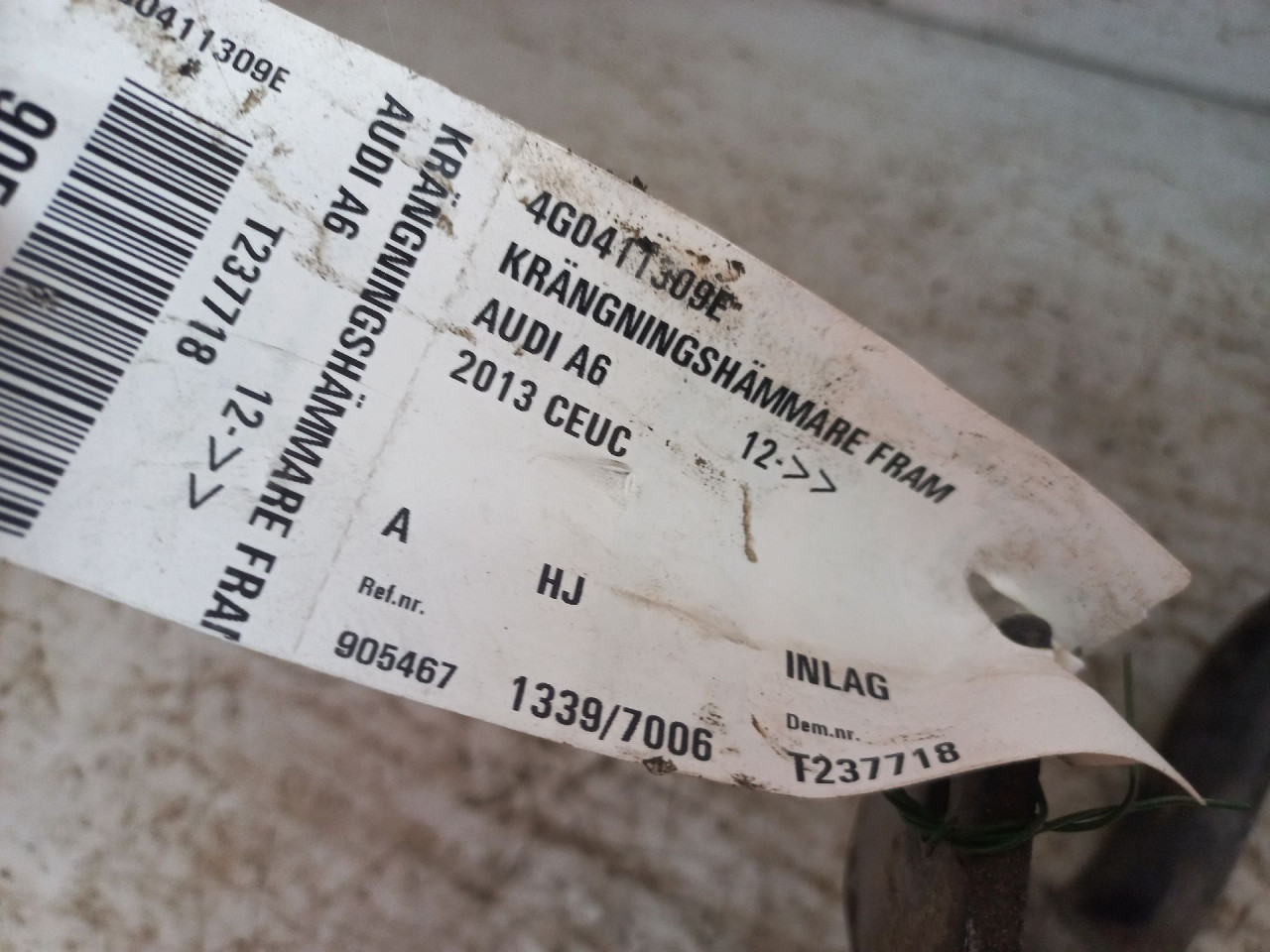 BALANS STANGA AUDI A6 4G > 11-14 4G0411309E