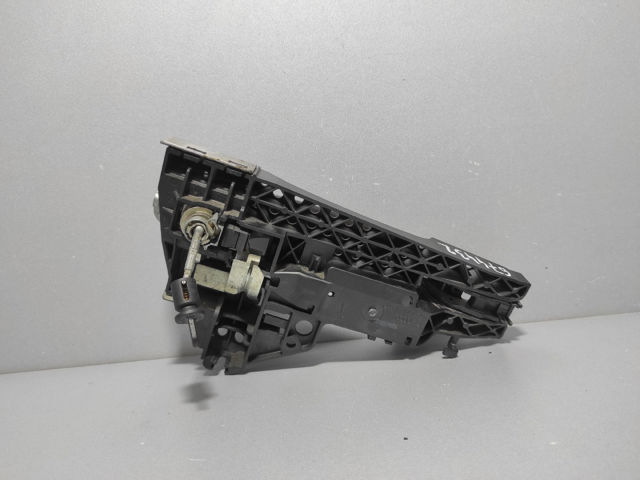 RUCKA VRATA AUDI A4 (B8) > 12-15 8T1837885