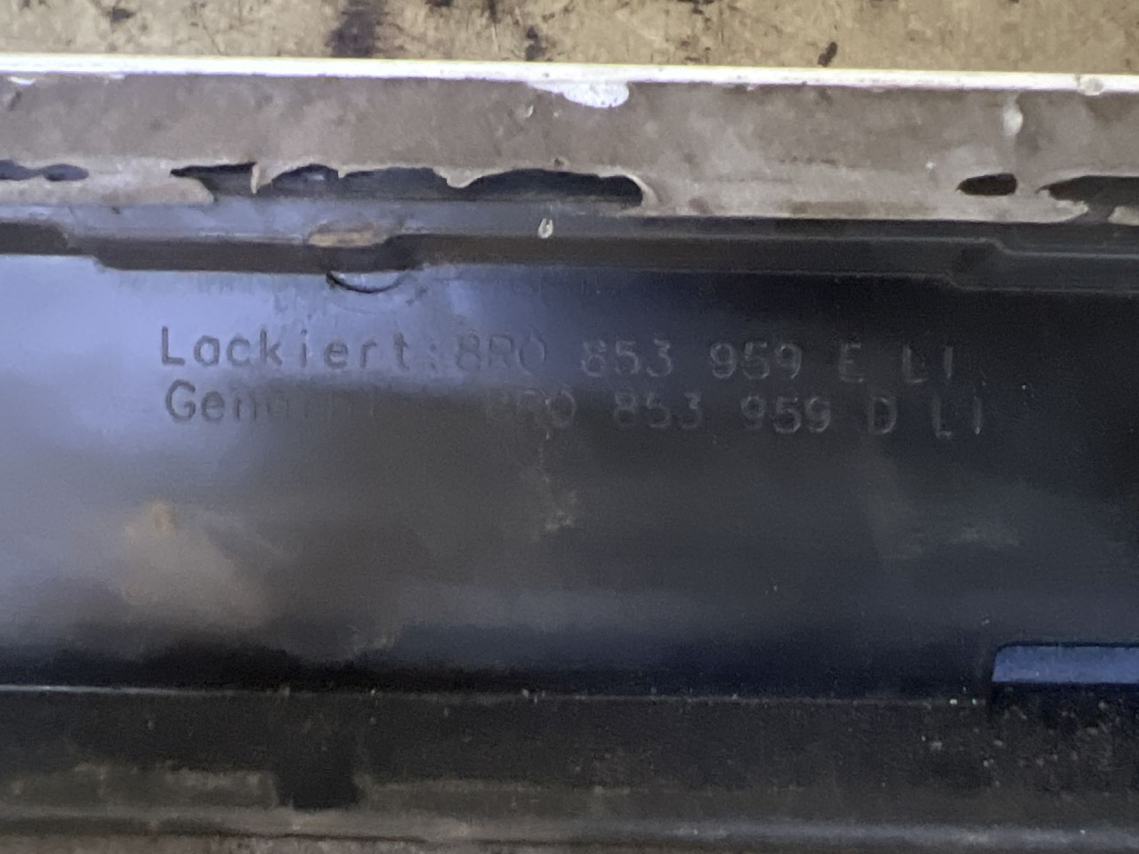 DIJELOVI LAJSNA AUDI Q5 > 08-11 8R0853959E