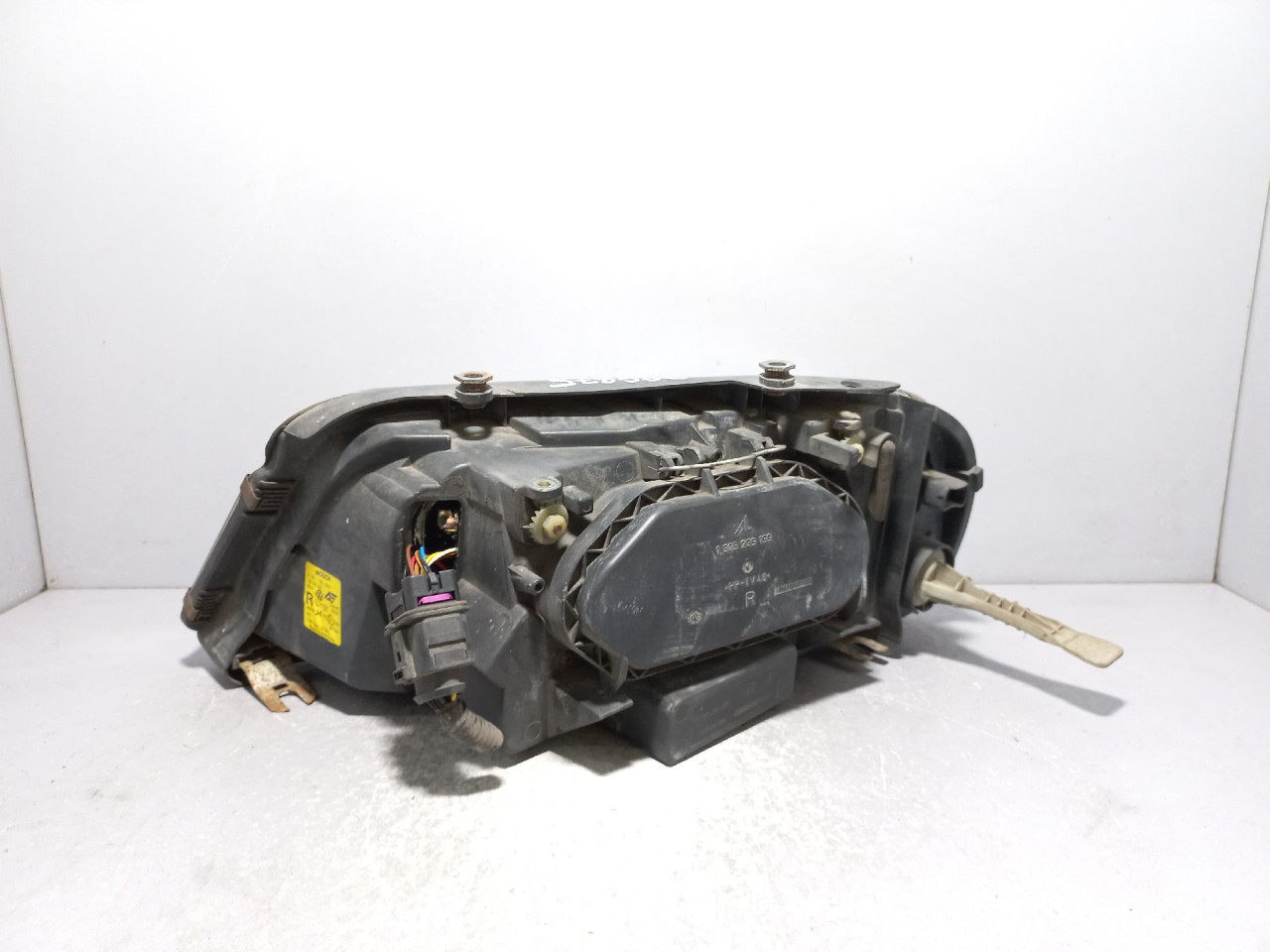 DIJELOVI FAR VW SHARAN > 00-03 7M3941016L