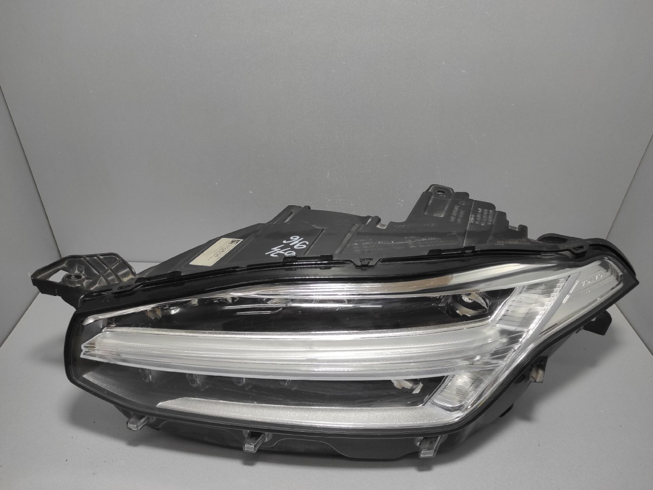 DIJELOVI FAR VOLVO XC90 > 14-19 32228296