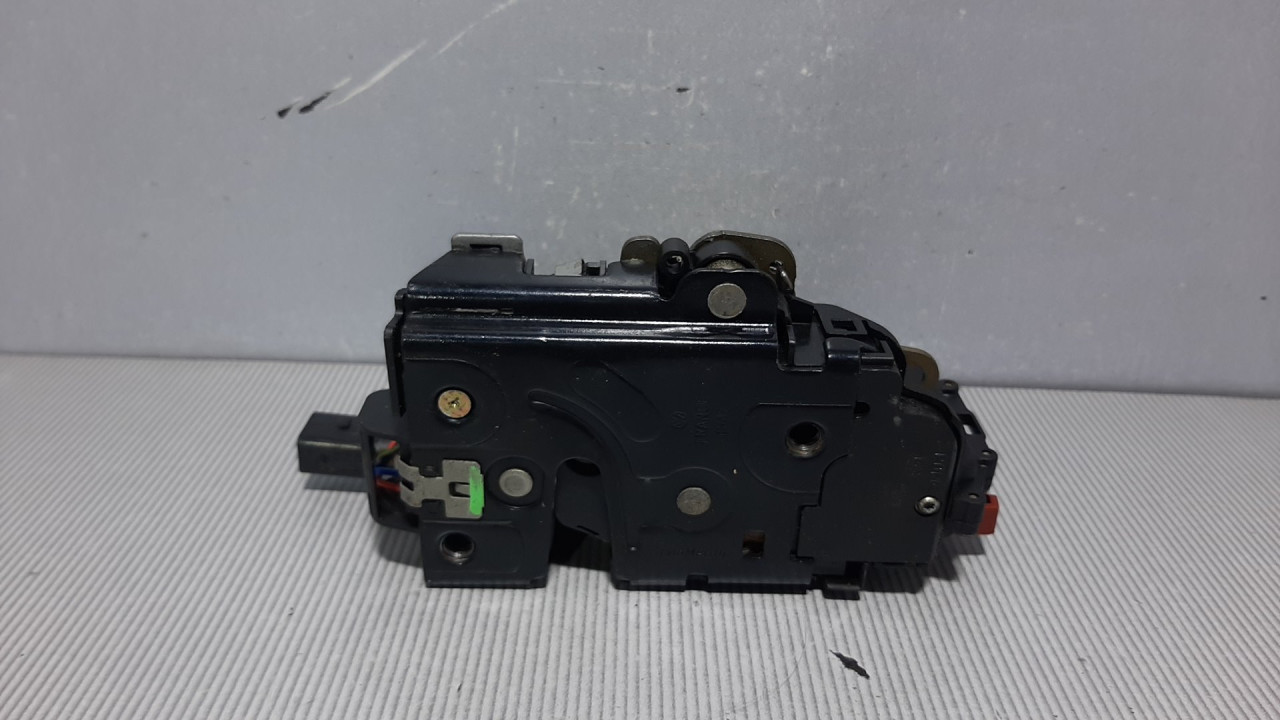 BRAVA VRATA PORSCHE CAYENNE > 03-06 7L0839015B