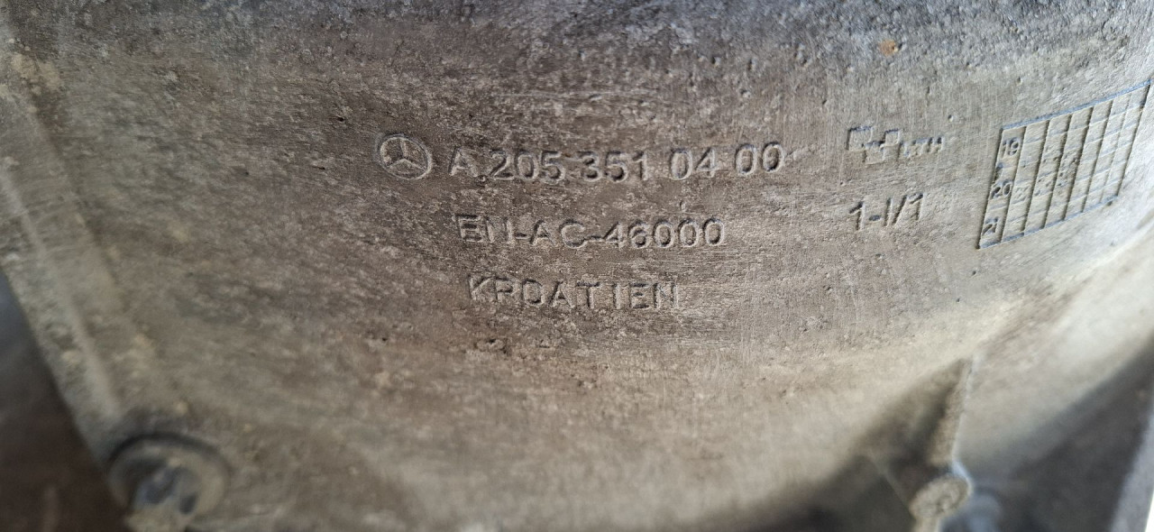 DIFERENCIJAL MERCEDES E KLASA (W213/S213) > 16-23 A2053510400 A20