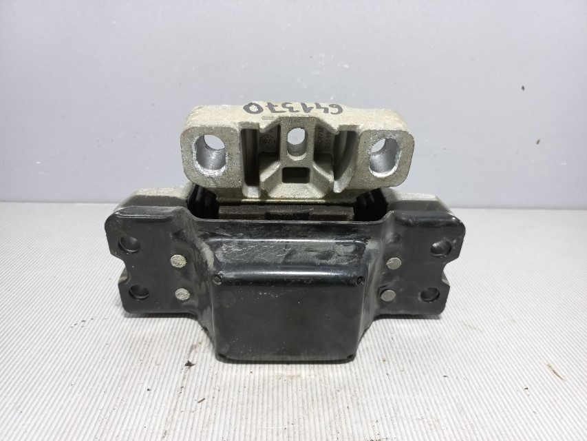 DIJELOVI NOSAC MOTORA AUDI A3 > 03-08 1K0199555M
