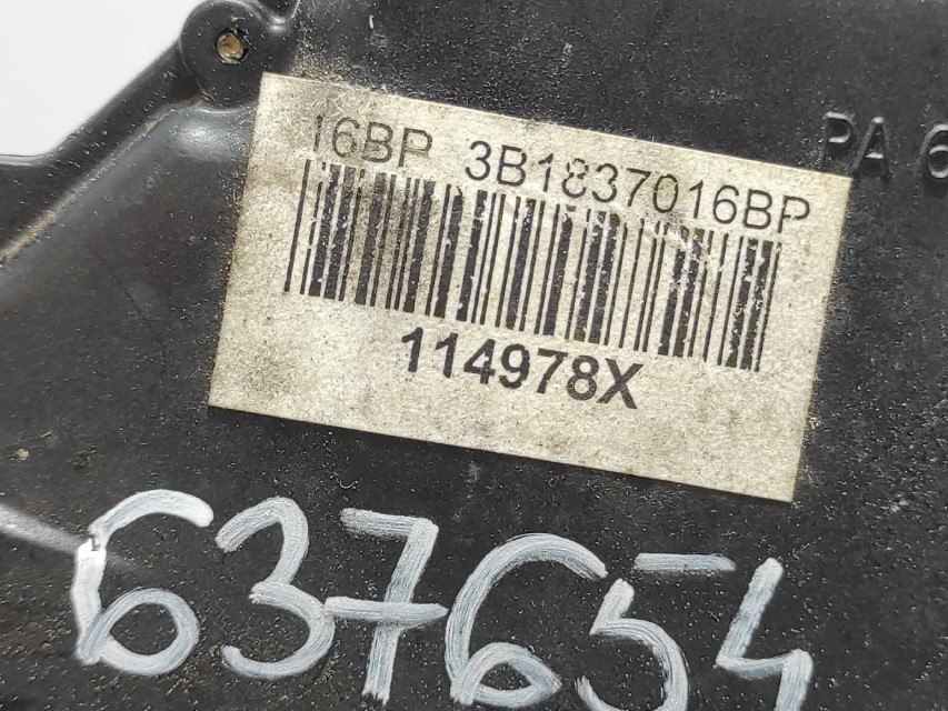 DIJELOVI BRAVA VRATA VW POLO > 01-05 3B1837016BP