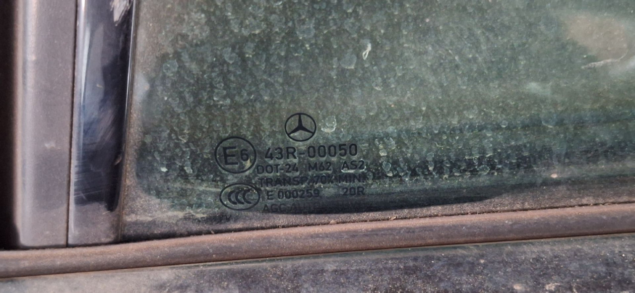 DIJELOVI STAKLO MERCEDES E KLASA (C207/A207) > 13-17 2.2