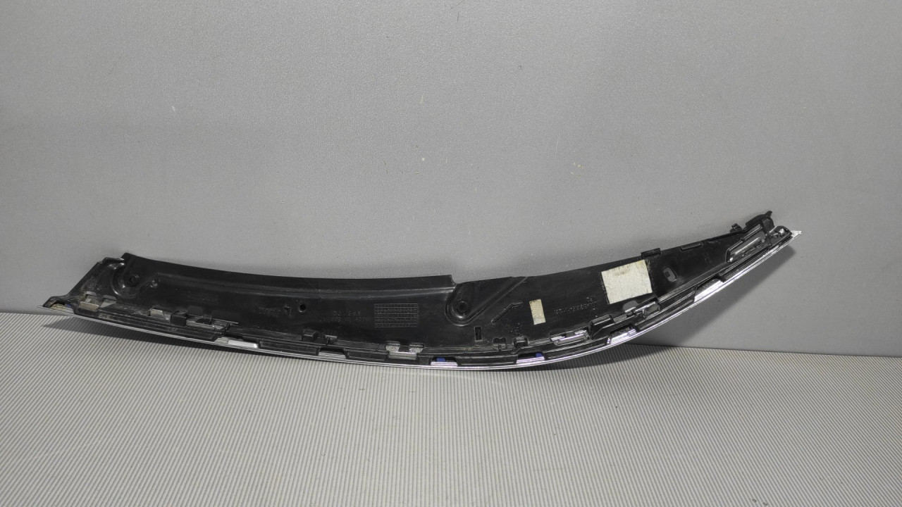 PLASTIKA BRANIKA VW PASSAT B8 > 14- 3G0941120