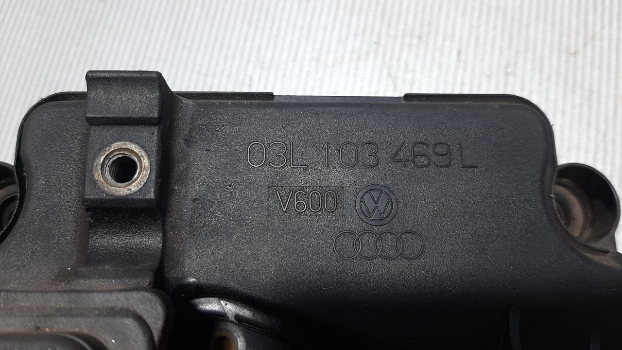 DIJELOVI DEKLO AUDI A4 (B8) > 07-11 03L103469L
