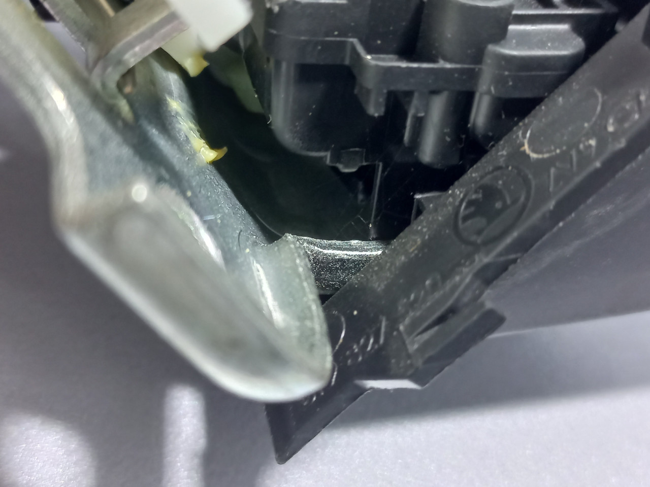 DIJELOVI BRAVA GEPEKA SKODA SUPERB > 08-13 319827520