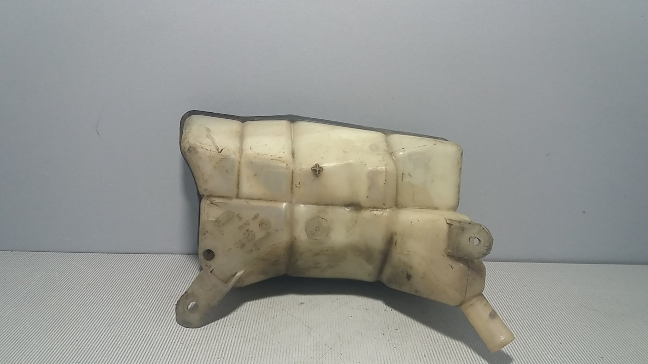 DIJELOVI BOCA VODE FORD MONDEO > 00-03 1S718K218