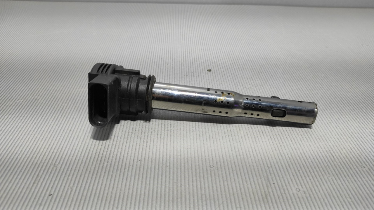 DIJELOVI BOMBINA AUDI A3 > 03-08 07K905715F
