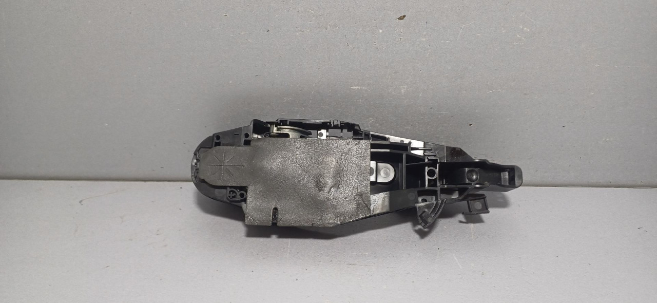 RUCKA VRATA PEUGEOT 3008 > 16-20 GE0024923