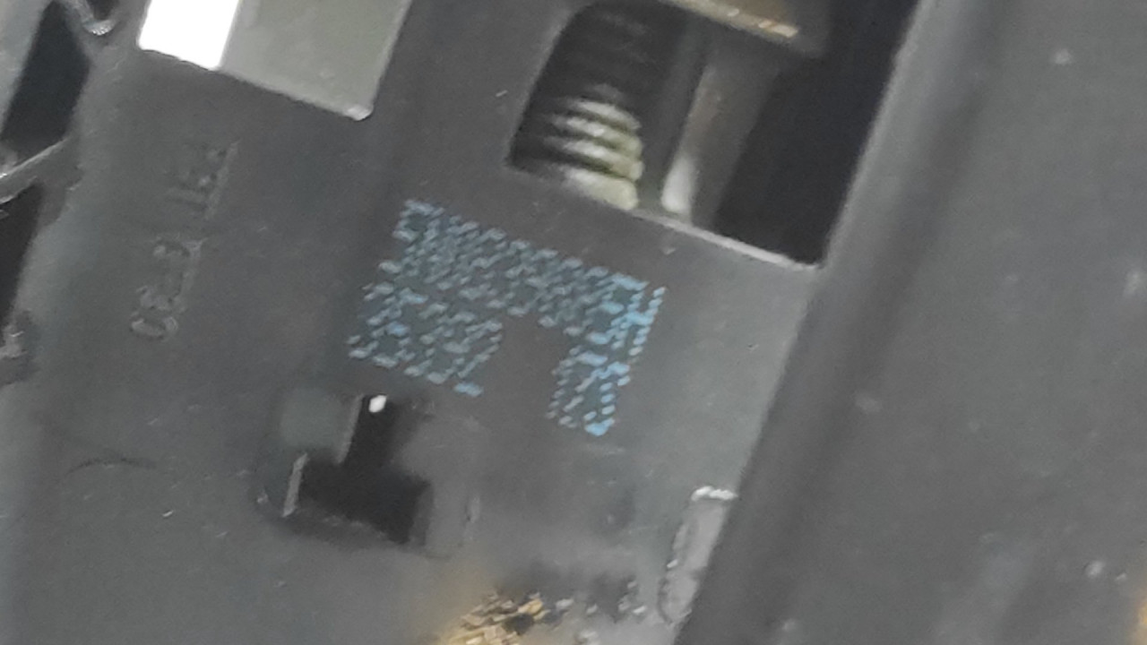 DIJELOVI RUCKA VRATA VW  5N0839885H