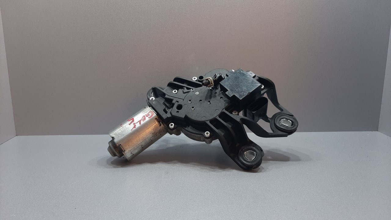 DIJELOVI MOTORIC BRISACA VW GOLF PLUS > 05-09 0390201809
