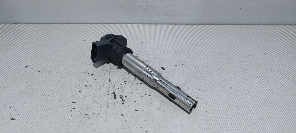 DIJELOVI BOMBINA AUDI A3 > 03-08 07K905715F