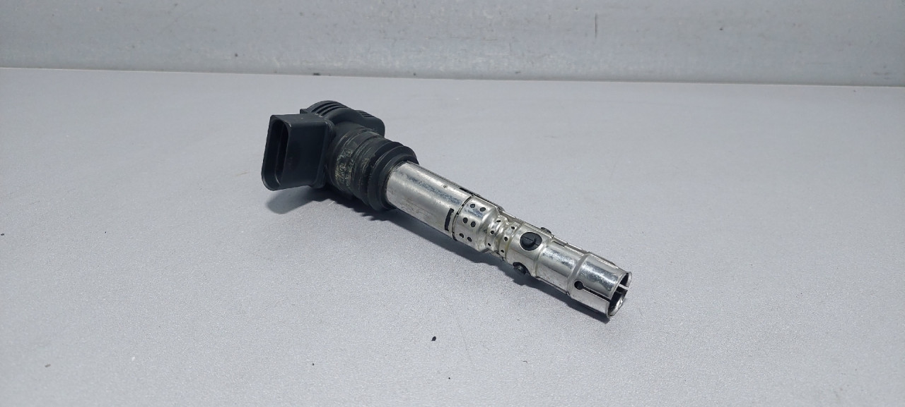 DIJELOVI BOMBINA AUDI A3 > 96-03 06A905115D