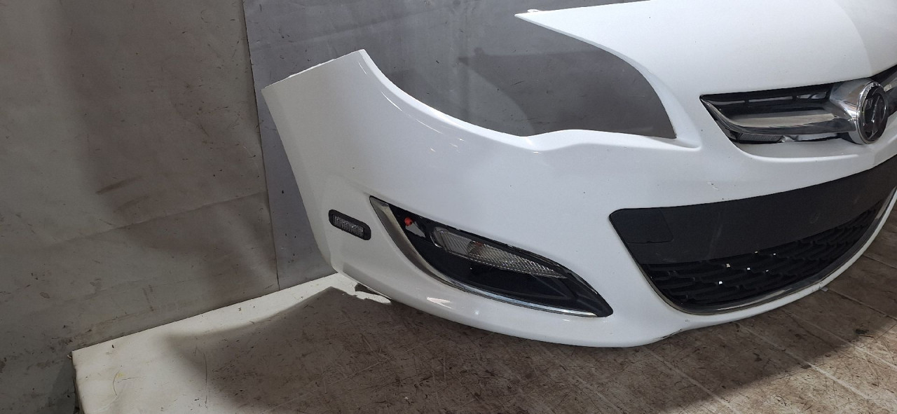 DIJELOVI BRANIK OPEL ASTRA J > 12-15 13364614