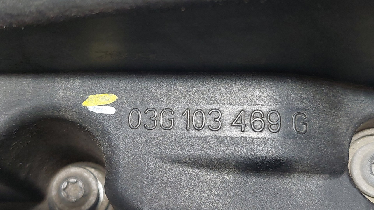 DIJELOVI DEKLO VW GOLF PLUS > 05-09 03G103469G