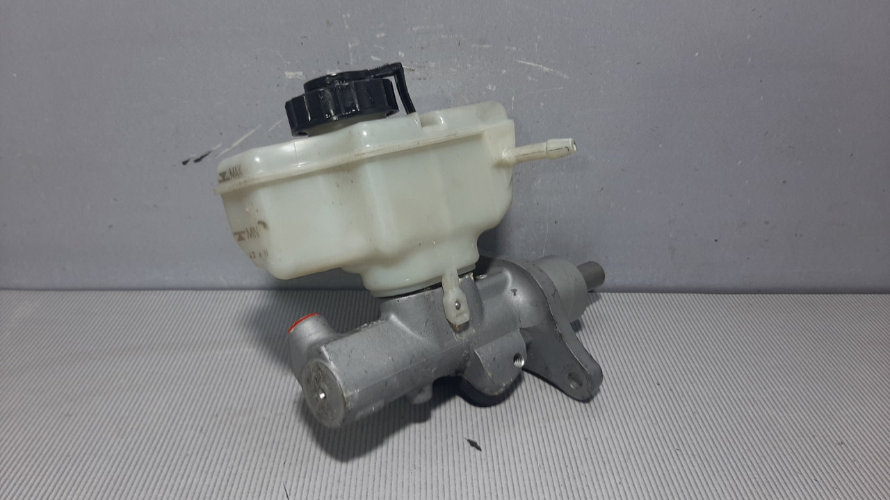 GLAVNI KOCIONI CILINDAR VW GOLF 5 > 03-08 1K1611301C