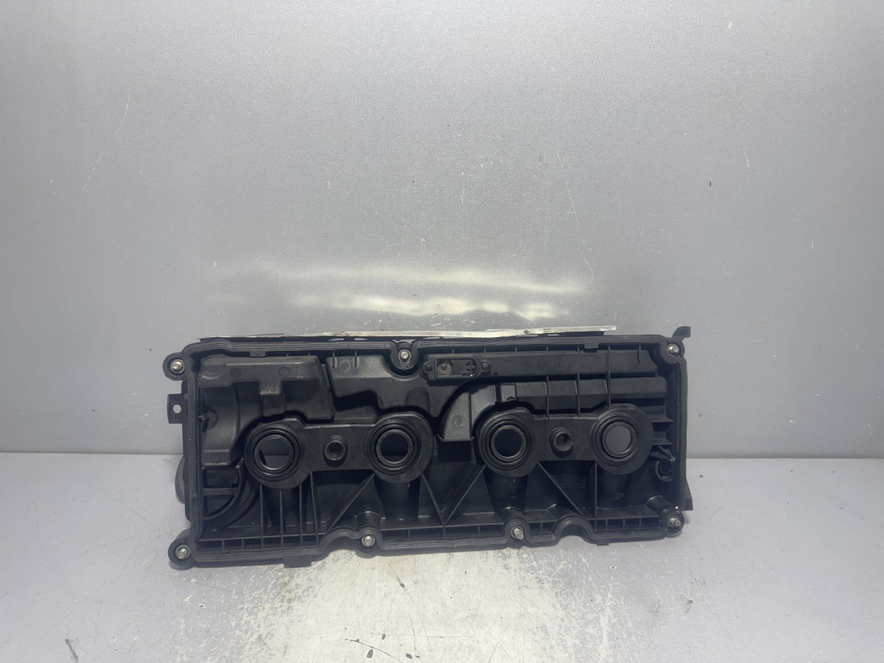 DIJELOVI DEKLO SKODA OCTAVIA > 13-16 04L103475