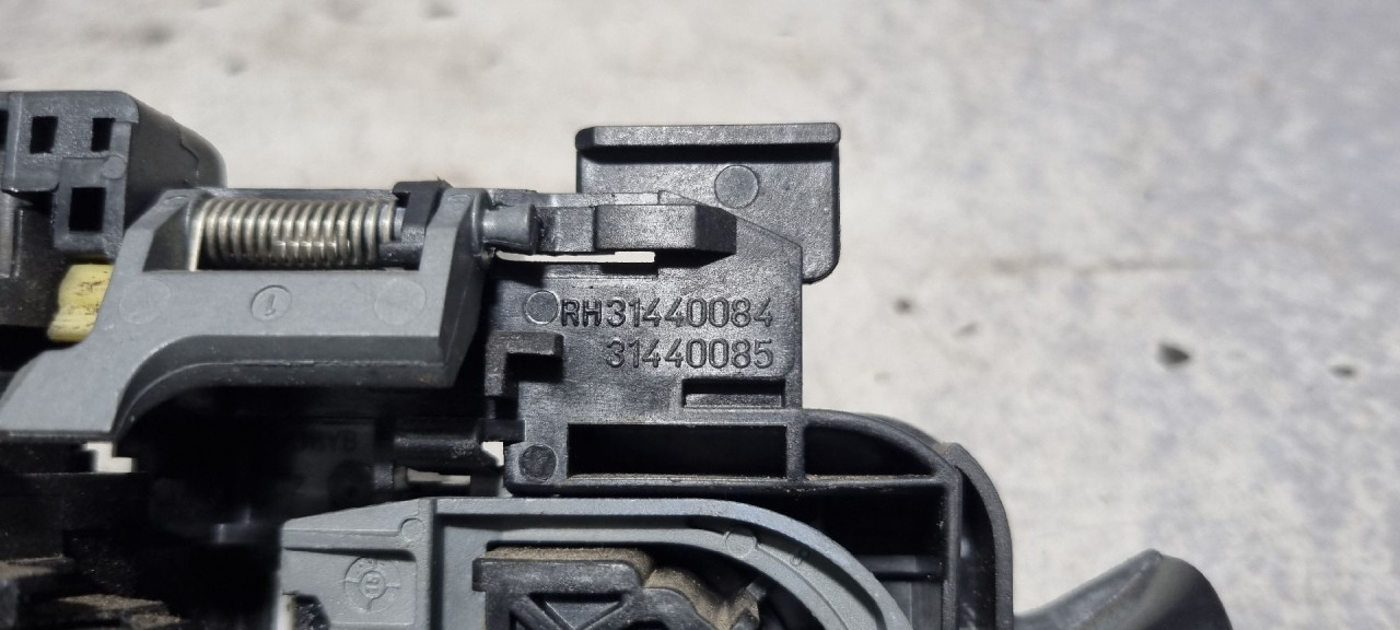 DIJELOVI RUCKA VRATA VOLVO S60/V60 > 14- 31440086
