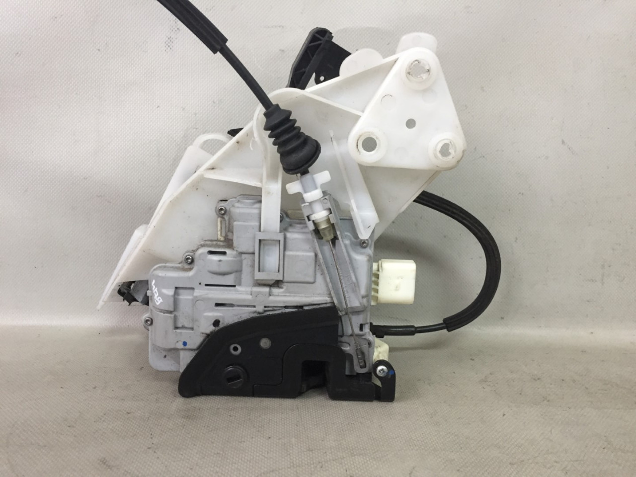 BRAVA VRATA VW PASSAT B6 > 05-10 VW054037 3C4839015A