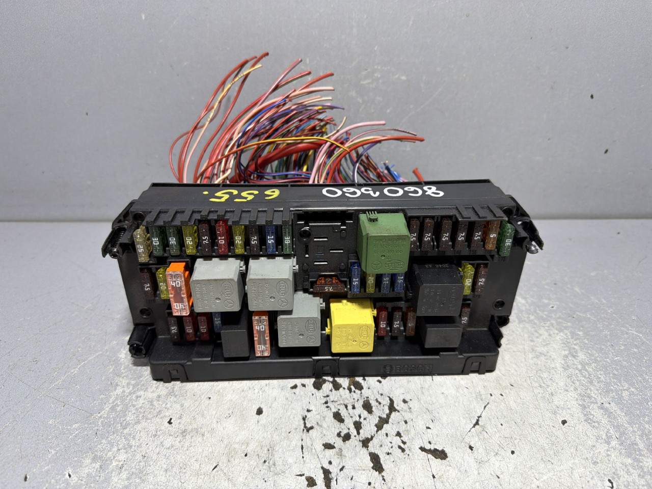 ELEKTRONIKA KUTIJA OSIGURACA MERCEDES C KLASA (W204/S204) > 10-11