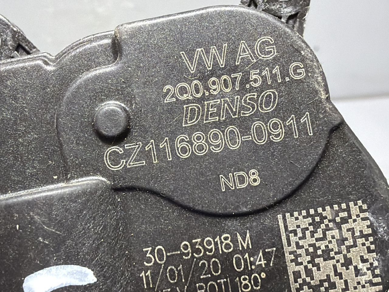 DIJELOVI MOTORIC KLAPNE SKODA KAROQ > 17- 2Q0907511G