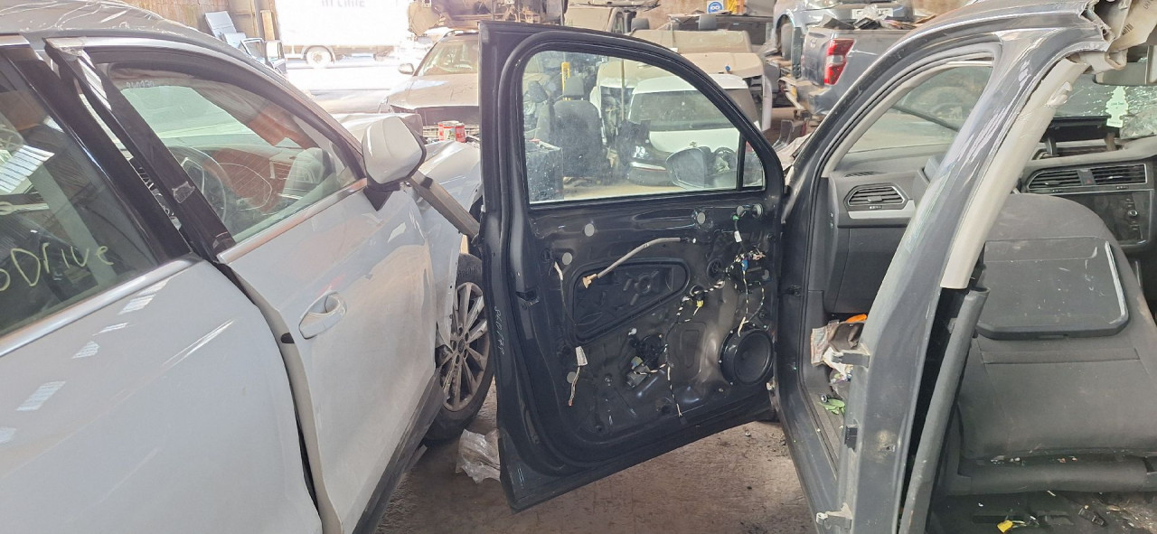DIJELOVI VRATA VW TIGUAN > 16-20 1.5 5NA831055N