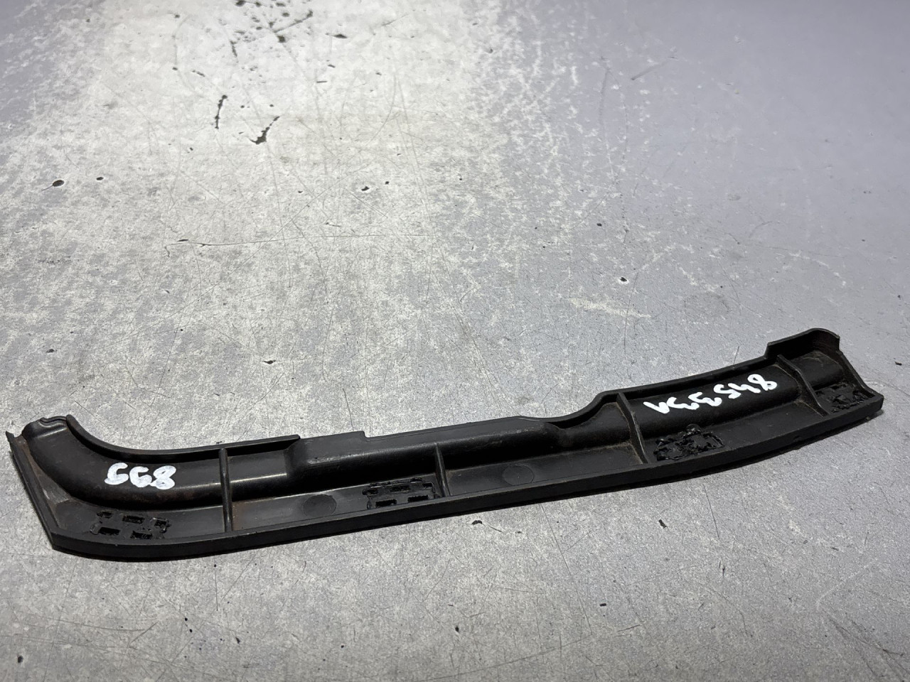 DIJELOVI PLASTIKA AUDI A4 (B8) > 12-15