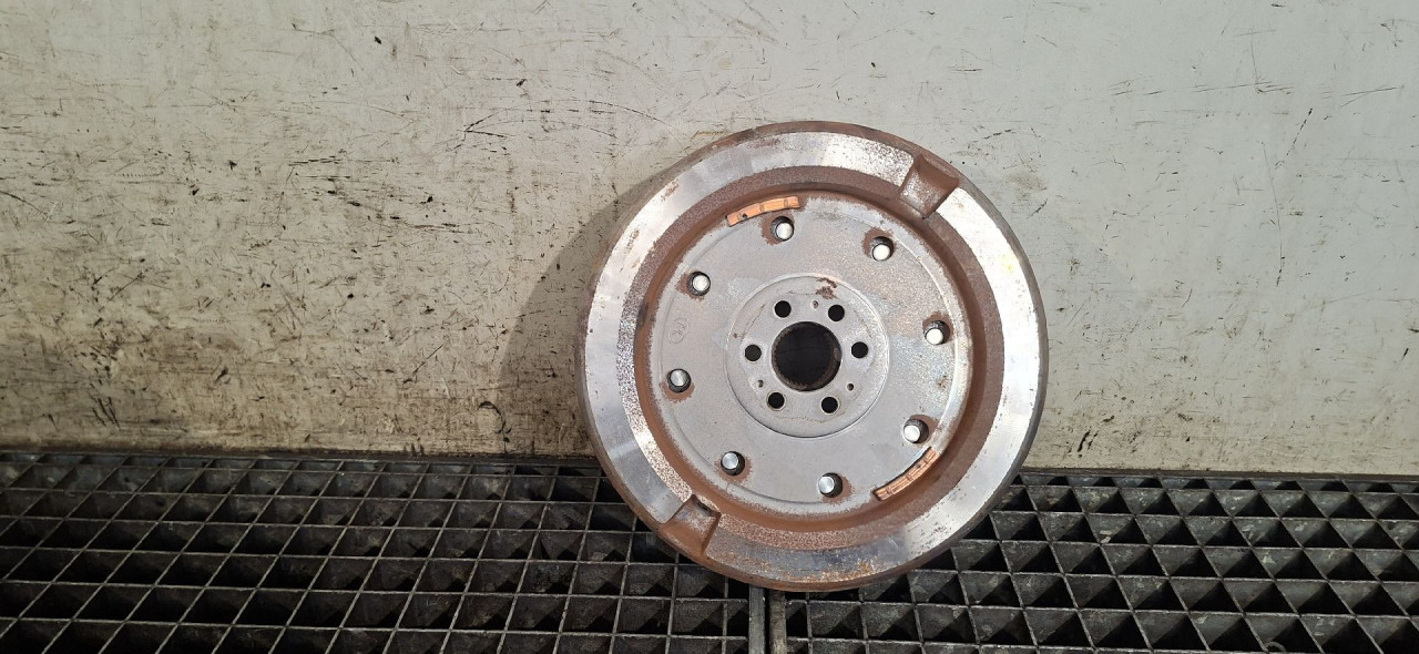 DIJELOVI ZAMAJAC VW TIGUAN > 20- 1.5 05E105266F