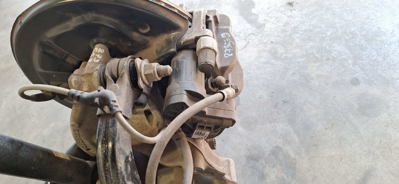 DIJELOVI KOCIONA KLJESTA SKODA KODIAQ > 21- 2.0 5WA615425