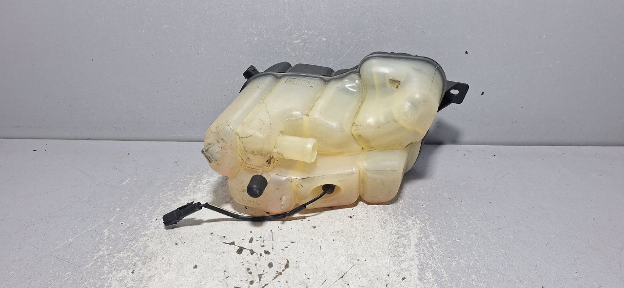 DIJELOVI BOCA VODE VOLVO XC60 > 08-13 2.4 6G918K218