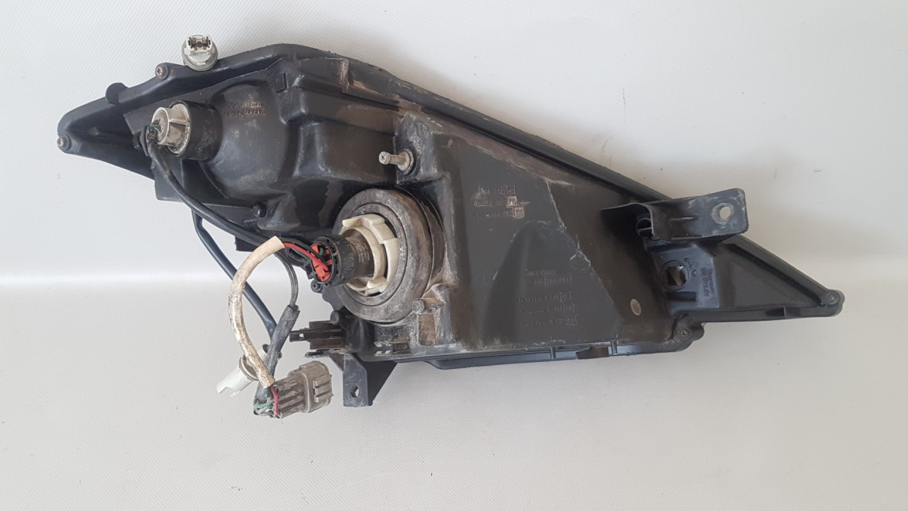 DIJELOVI FAR NISSAN MURANO > 02-07 10063698