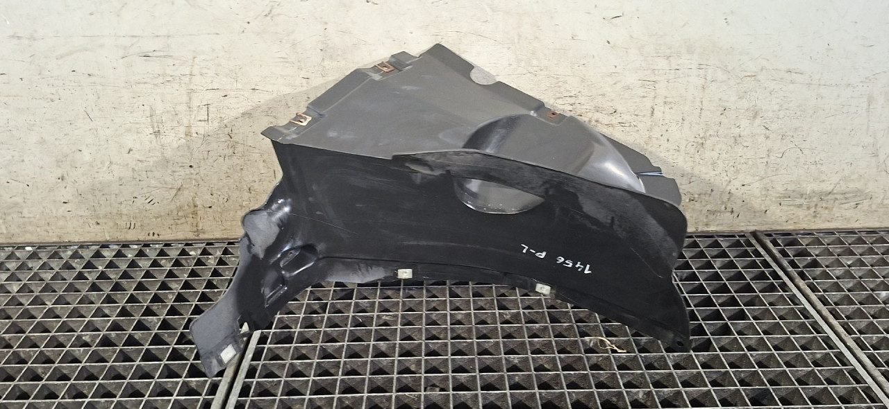 UNUTRASNJI BLATOBRAN AUDI Q5 (FY) > 17 - 20  80A853887E