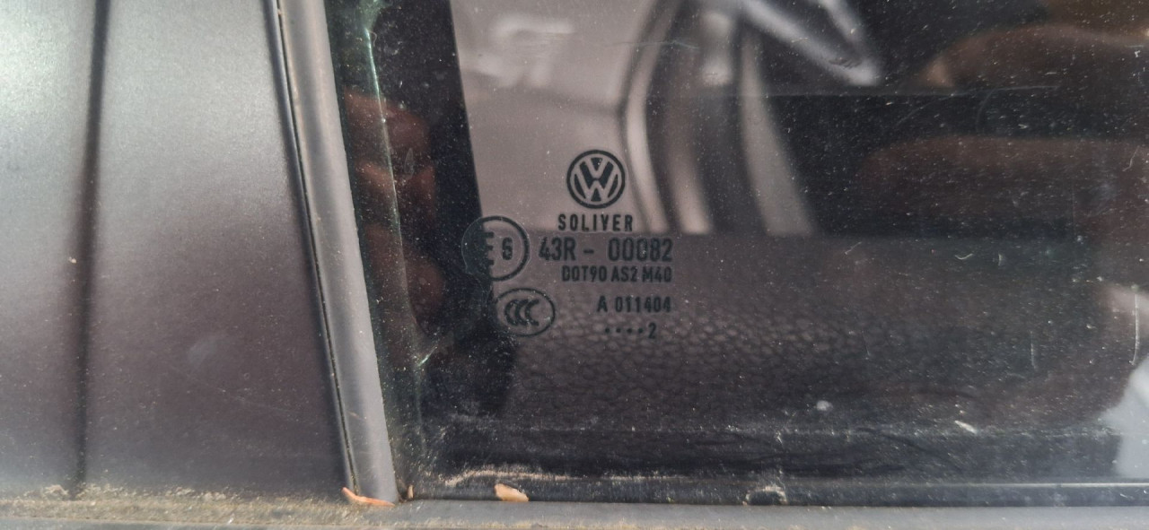 DIJELOVI STAKLO VW PASSAT B7 > 10-14 2.0