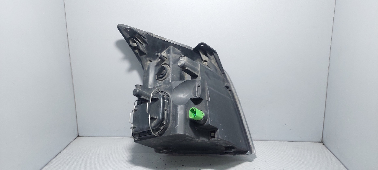 DIJELOVI FAR FORD TRANSIT > 06-13 6C1113W030DD