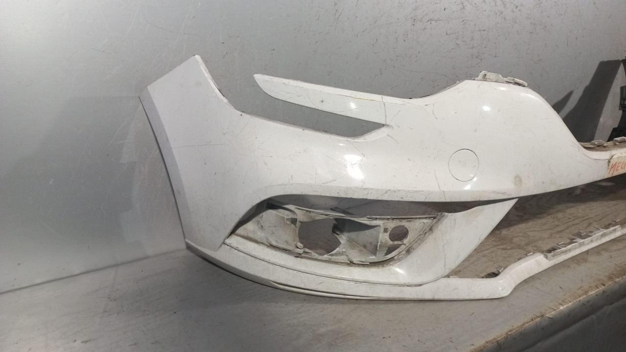 DIJELOVI BRANIK RENAULT MEGANE > 16-20 620225094R