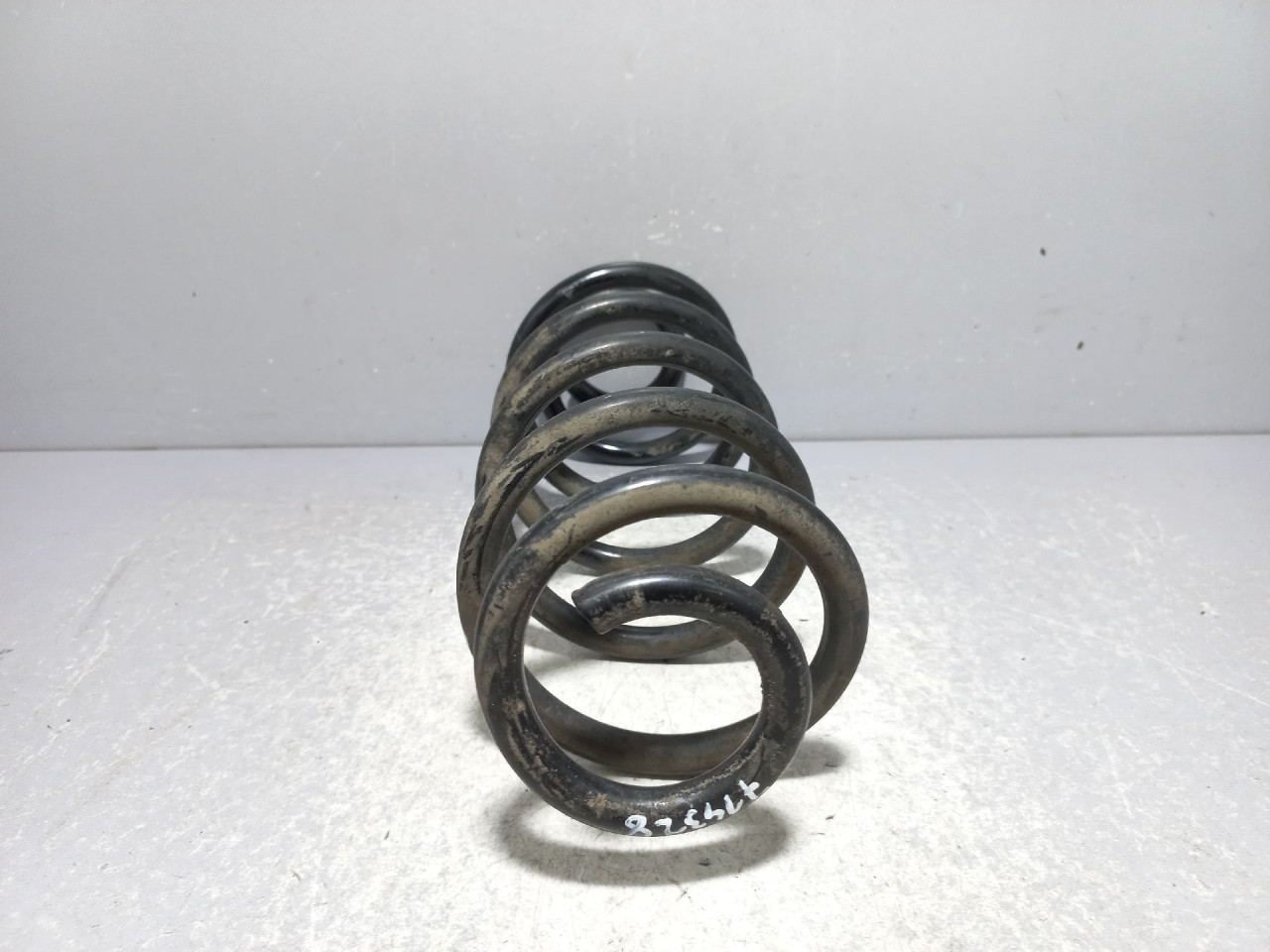 OPRUGA AMORTIZERA AUDI A6 4G > 11-14 8K0511115HA