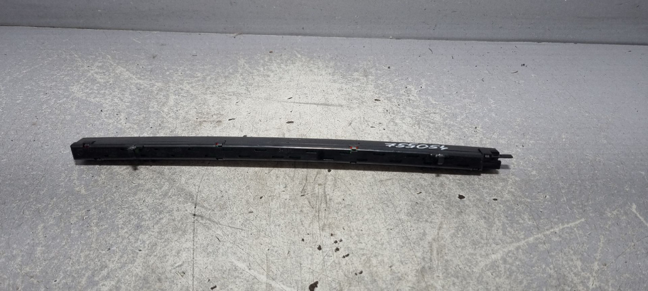 TRECE STOP SVJETLO SKODA OCTAVIA > 13-16 1Z5945097