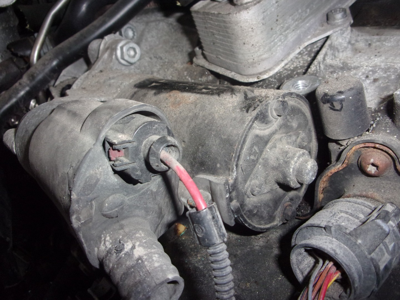 DIJELOVI ALNASER VW PASSAT B6 > 05-10 02E911023l