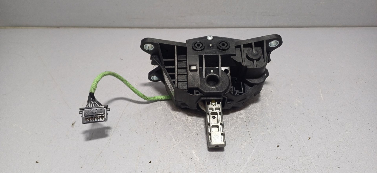 DIJELOVI SALTEBLA AUDI A7 > 18- 4K2713041J