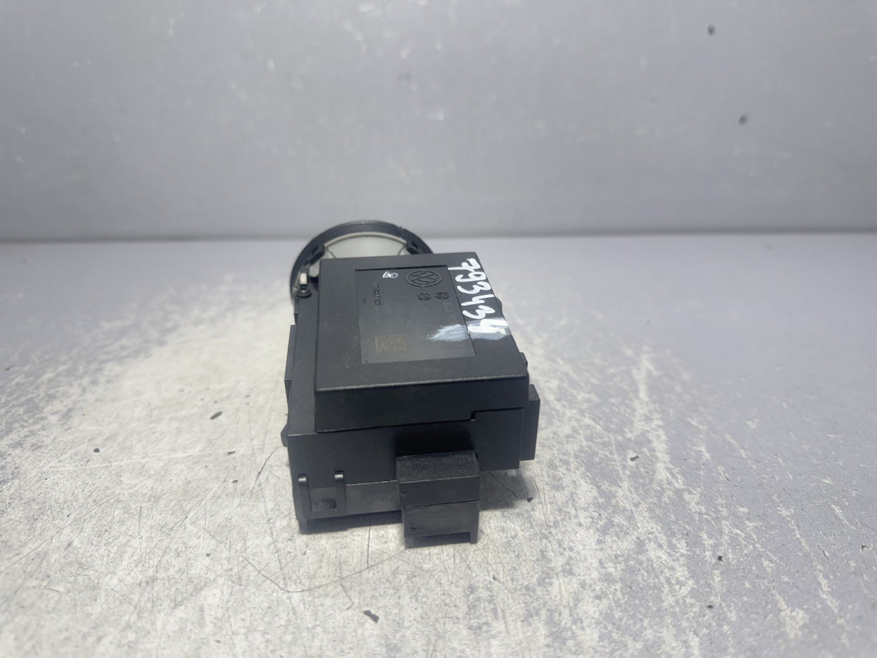 BRAVA PALJENJA VW PASSAT B6 > 05-10 3C0905843Q