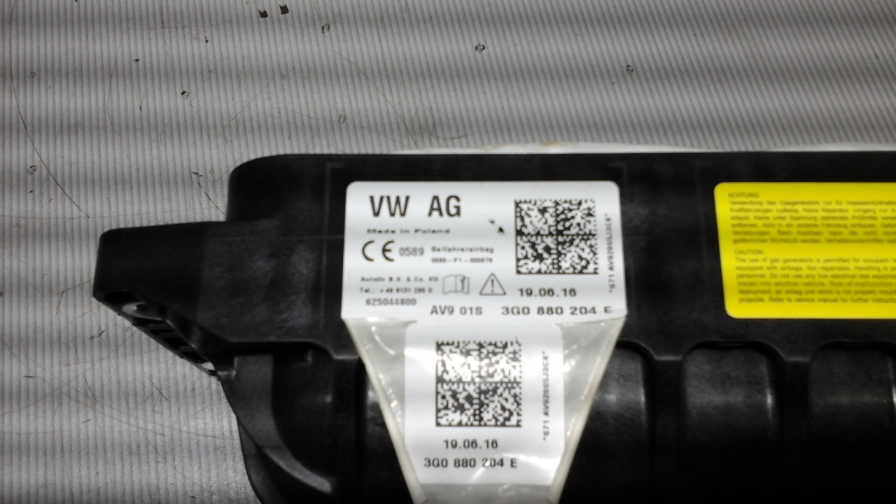 AIRBAG SUVOZACA VW PASSAT B8 > 14- 3G0880204E