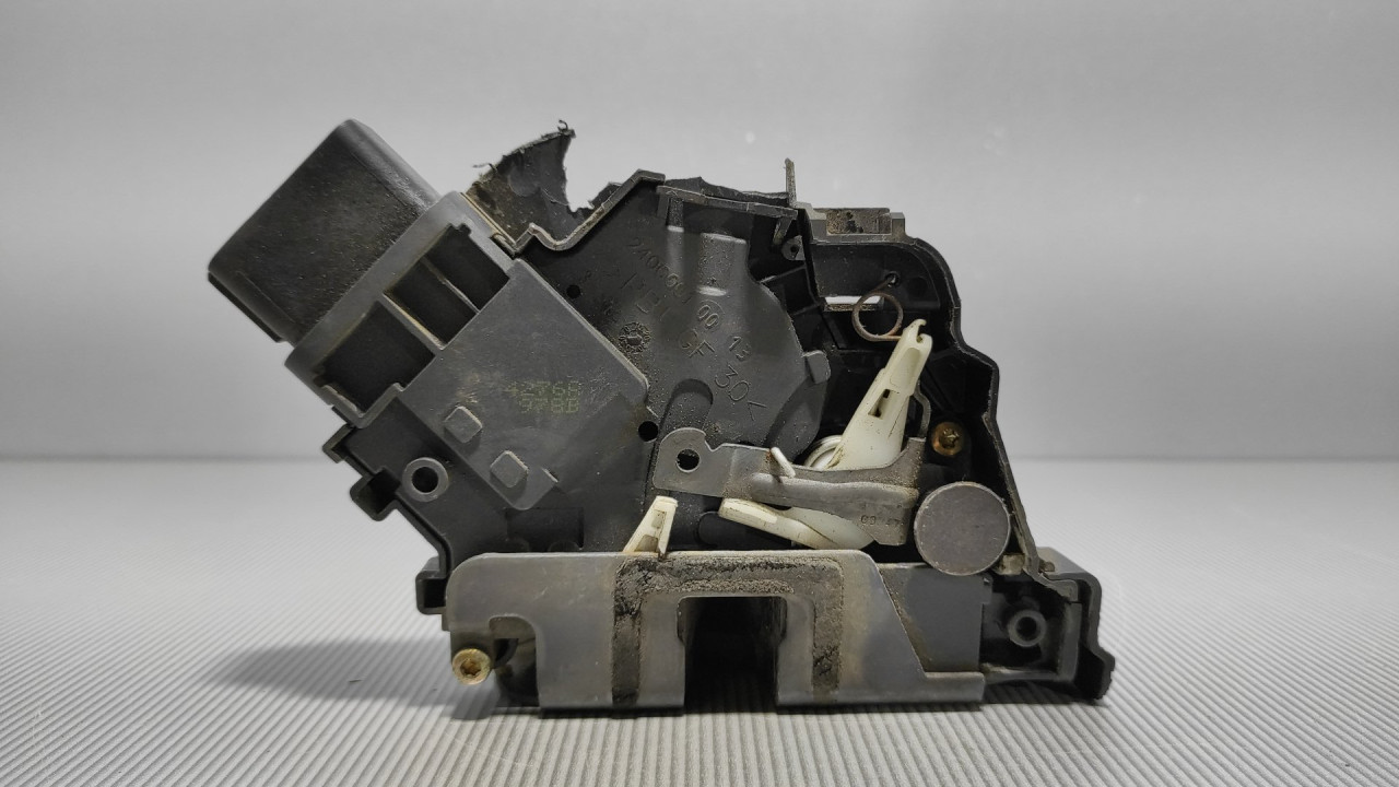 BRAVA VRATA FORD FOCUS > 05-07 3M5AR21812AK