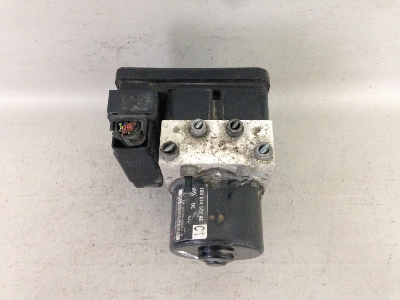 ABS ELEKTRONIKA VW GOLF 5 > 03-08 1K0907379AC 1K0614517