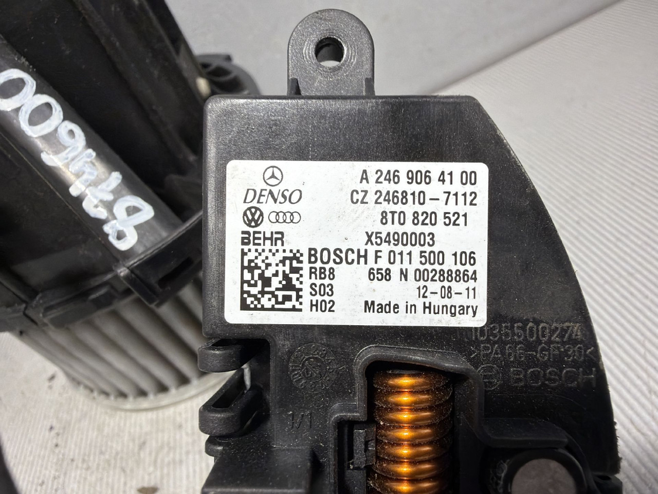 ELEKTRONIKA REOSTAT AUDI A4 (B8) > 12-15 A2469064100